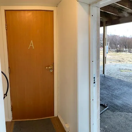 Ved Langfjorden, Kirkenes. *