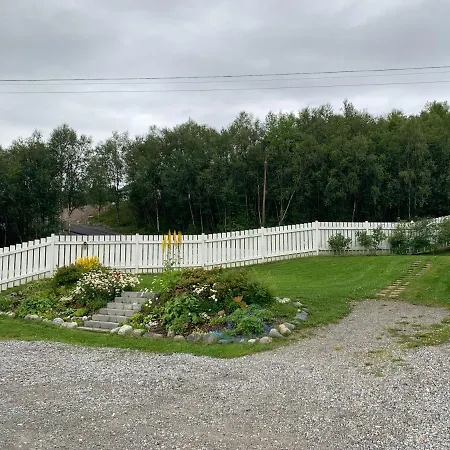 Ved Langfjorden, Kirkenes. Daire Sor-Varanger